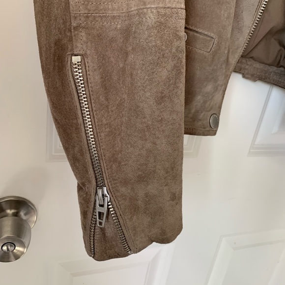 BlankNYC Suede Jacket in Sand Stoner large. - Picture 6 of 7